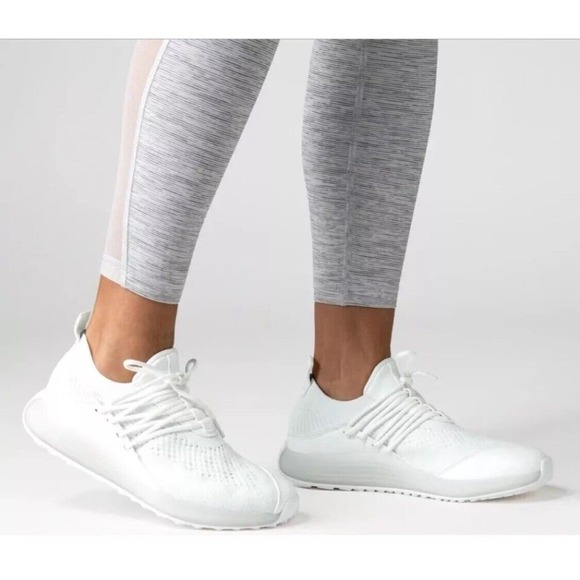 Lane Eight AD1 Women's Cloud White Trainer Hit Workout Shoes Size 6 NIB - Picture 1 of 10